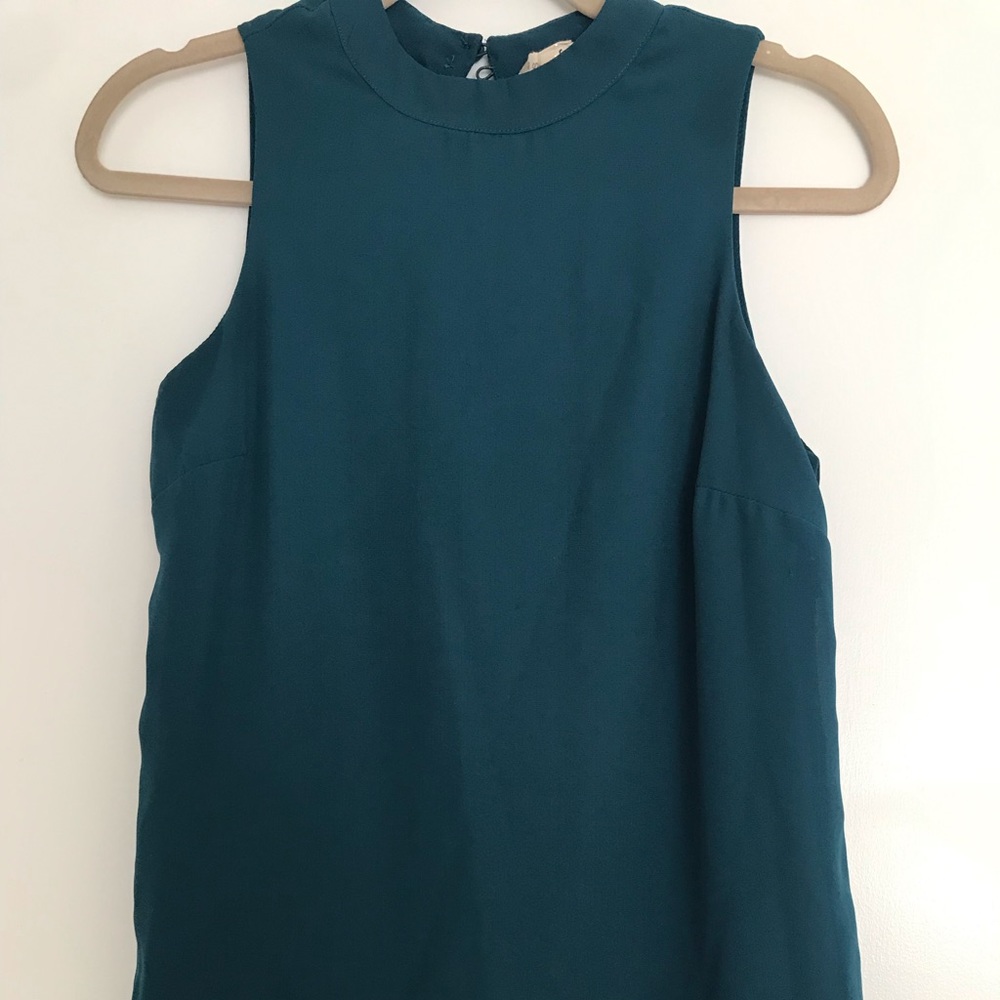 Japna Sleeveless Blouse